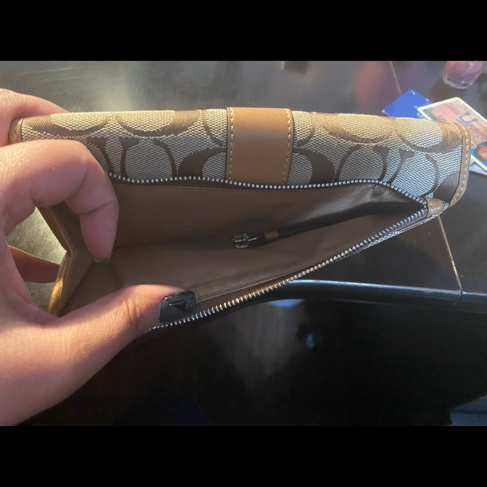 Vintage coach wallet - Picture 5 of 5